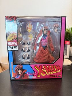 MAFEX No. 287 Gambit X-Men Comic Variant Action Figure