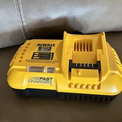 Dewalt Fast Charger New!!   Read Post! 