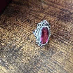 925 Silver Pink Gemstone Vintage Ring $80obo
