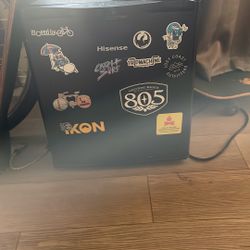 Mini Fridge 