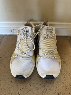 Adidas Tennis Shoes
