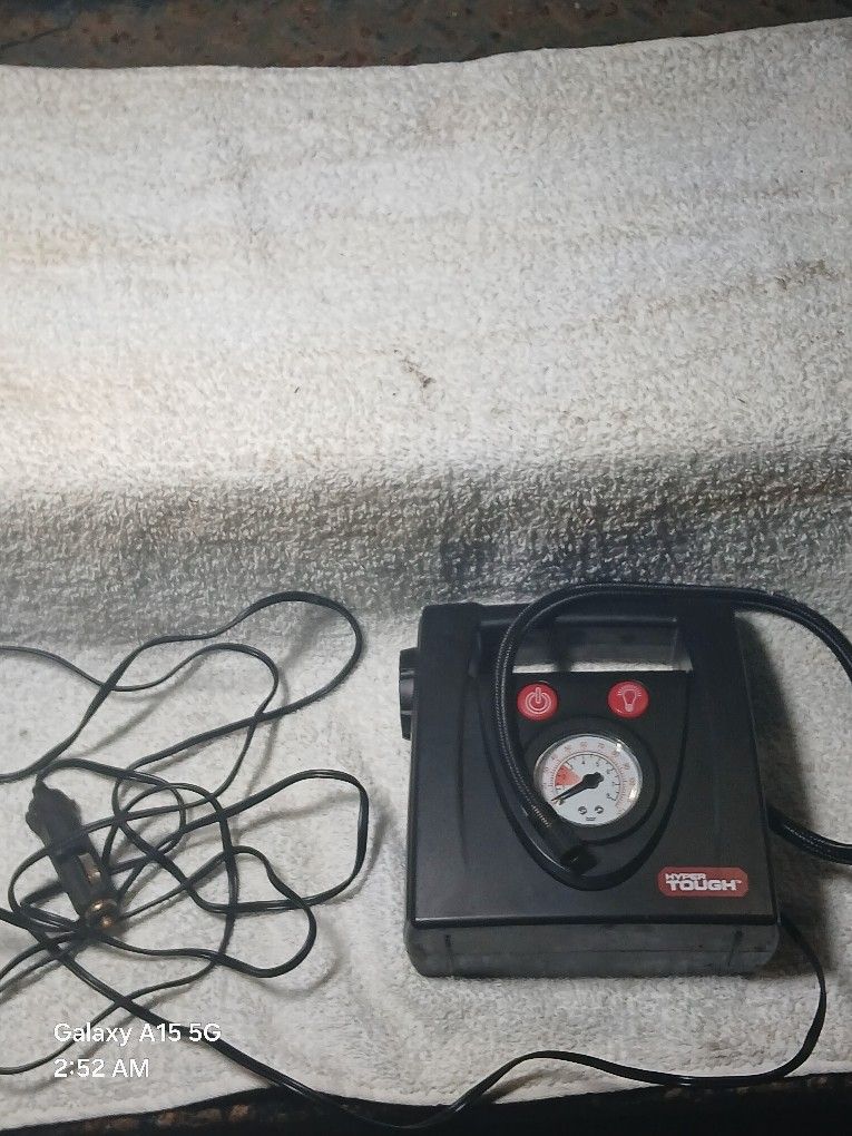 Hyper Tough 12V Standard Tire Inflator