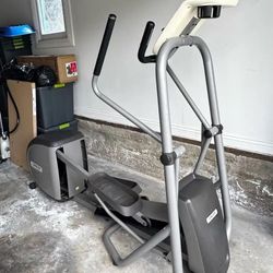 Precor Elliptical Crosstrainer  !!! $450
