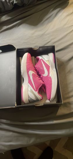 Kobe protro kay wow think pink