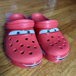 Lightning McQueen Crocs
