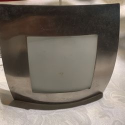 Light Fixture Flushed Mounted