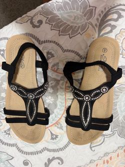 Black Rhinestone T-Strap Sandals Size 8
