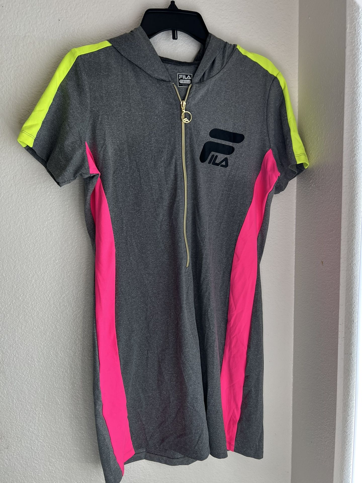Women’s FILA Skirt/Dress Size Medium