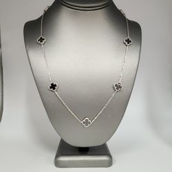 Fashion Silver Onyx Clover Motifs Necklace 22.5"