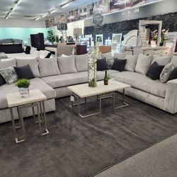 SALE!!! Huge Sectional W/Chaise / Made In The USA / Available In Different Colors 