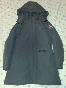 Canada goose women's M coat
