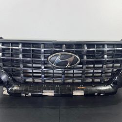 2020 - 2023 HYUNDAI VENUE FRONT GRILLE OEM