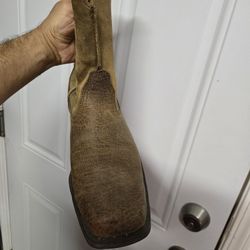 Men's Ariat Boots Size 10