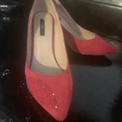 Red Heel Sz 8