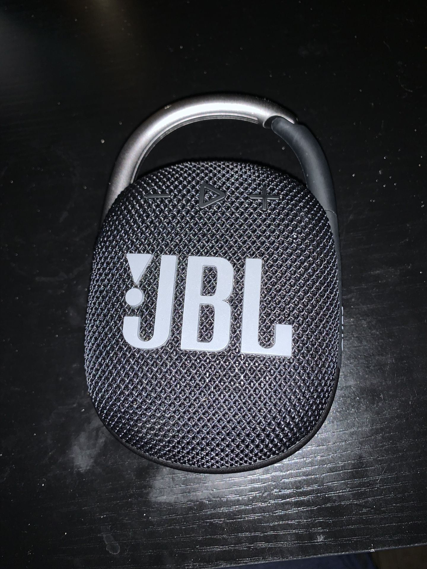 JbL Clip Speaker 