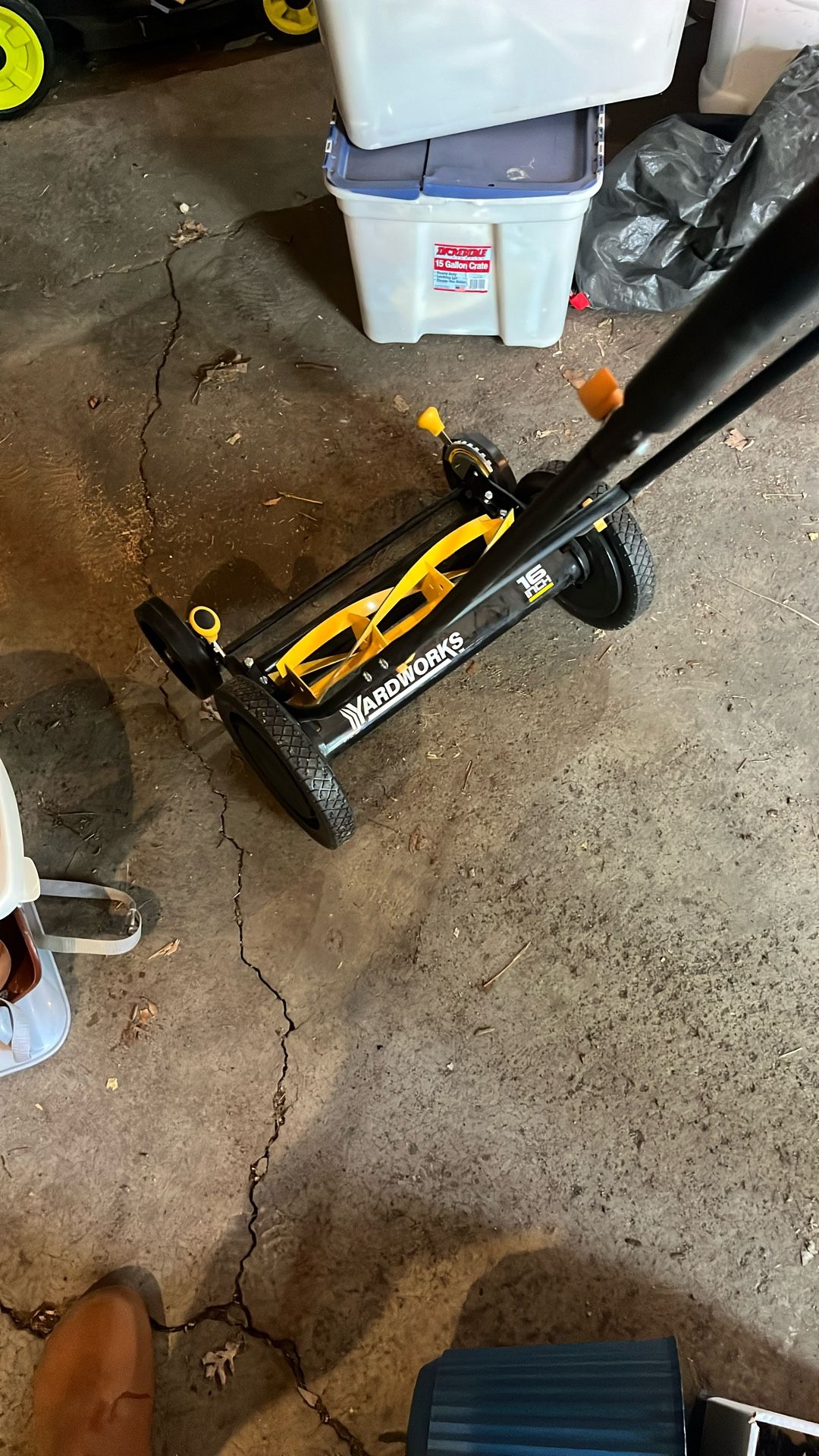 Yard works 16 Inch Manual Mower