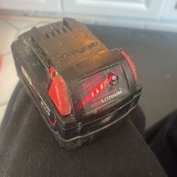 MILWAUKEE M18 Battery