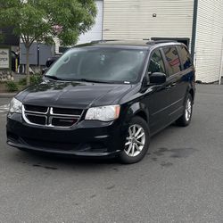 Well-Maintained Dodge Grand Caravan 2016 for Sale in Seattle!