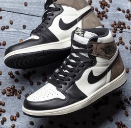 **sold** Air Jordan 1 Retro High OG Dark Mocha - sz 11 **sold**