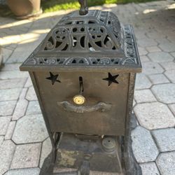 Antique Victorian Cast Iron Stove