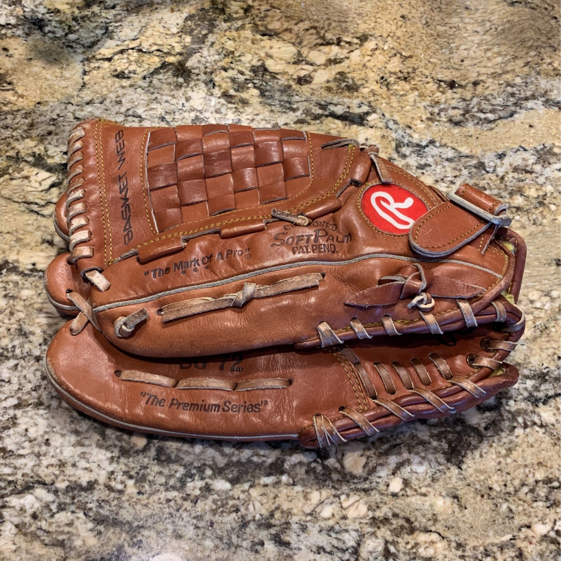 Rawlings SG72 The Premium Series 13" Softball Glove LH Thrower