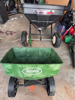 Fertilizer Spreader