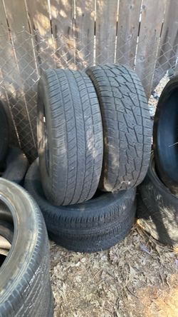 Tires set of four 265/70/17