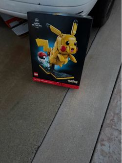 Pikachu LEGO set