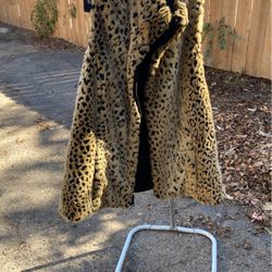 Cat Print/ Black Reverable Vest- Great Condition 