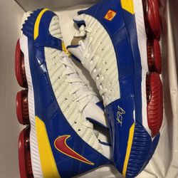 Nike Lebron 16 Superman Size 13 $200