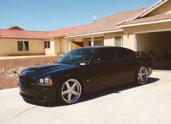 Sell my. 2006 Dodge Charger SRT-8 FWDWheelss