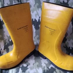 Dunlop Steeltoe Multigrip Boots! $35 Rock Bottom Price!