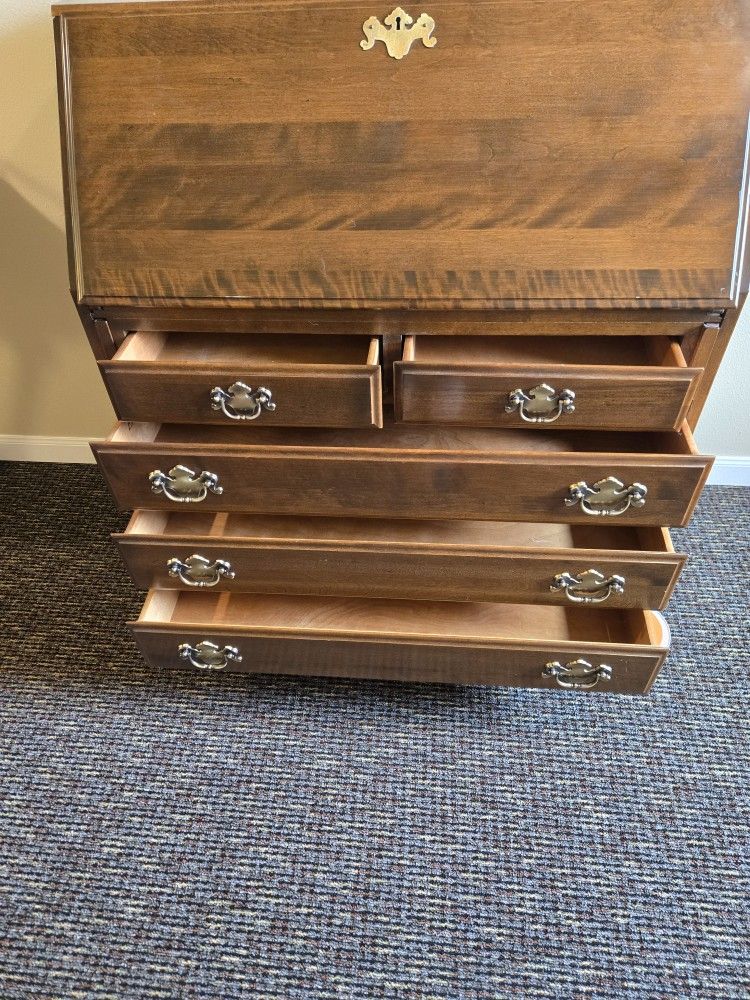 Ethan Allen Pull Down Desk