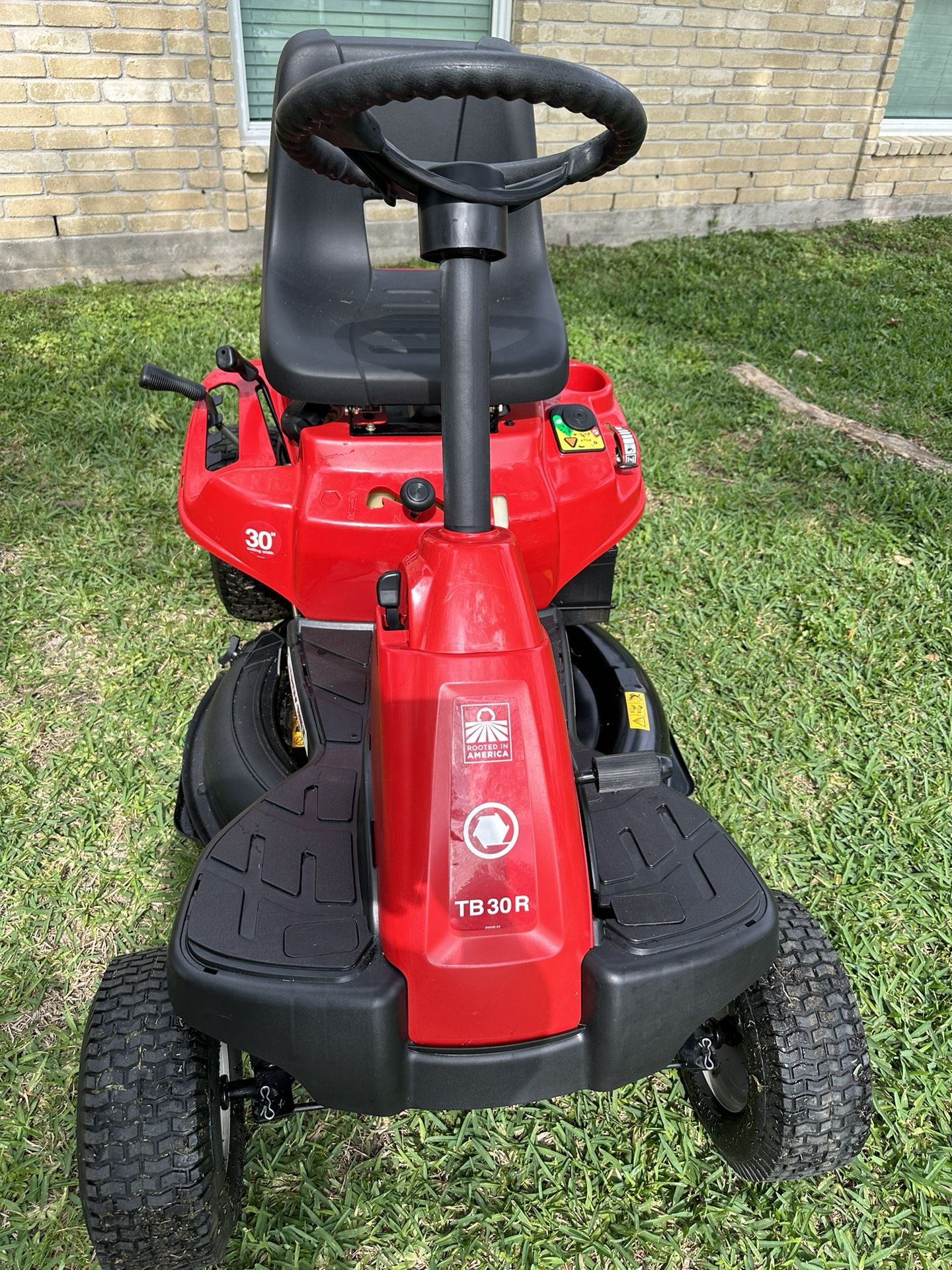 Troy Bilt Tb30r Compact Riding Mower Like New Condition Seminuevo 1450