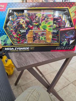 Pokemon Mega Zygarde ex box