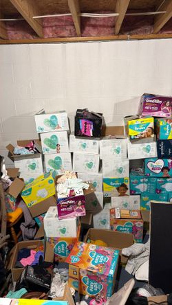 Baby and toddler girl clothes gently used
