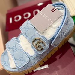 Gucci Sandals Size 8 (39)