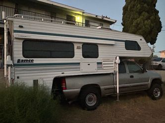 Lance camper legend and Chevy silverado2(contact info removed)