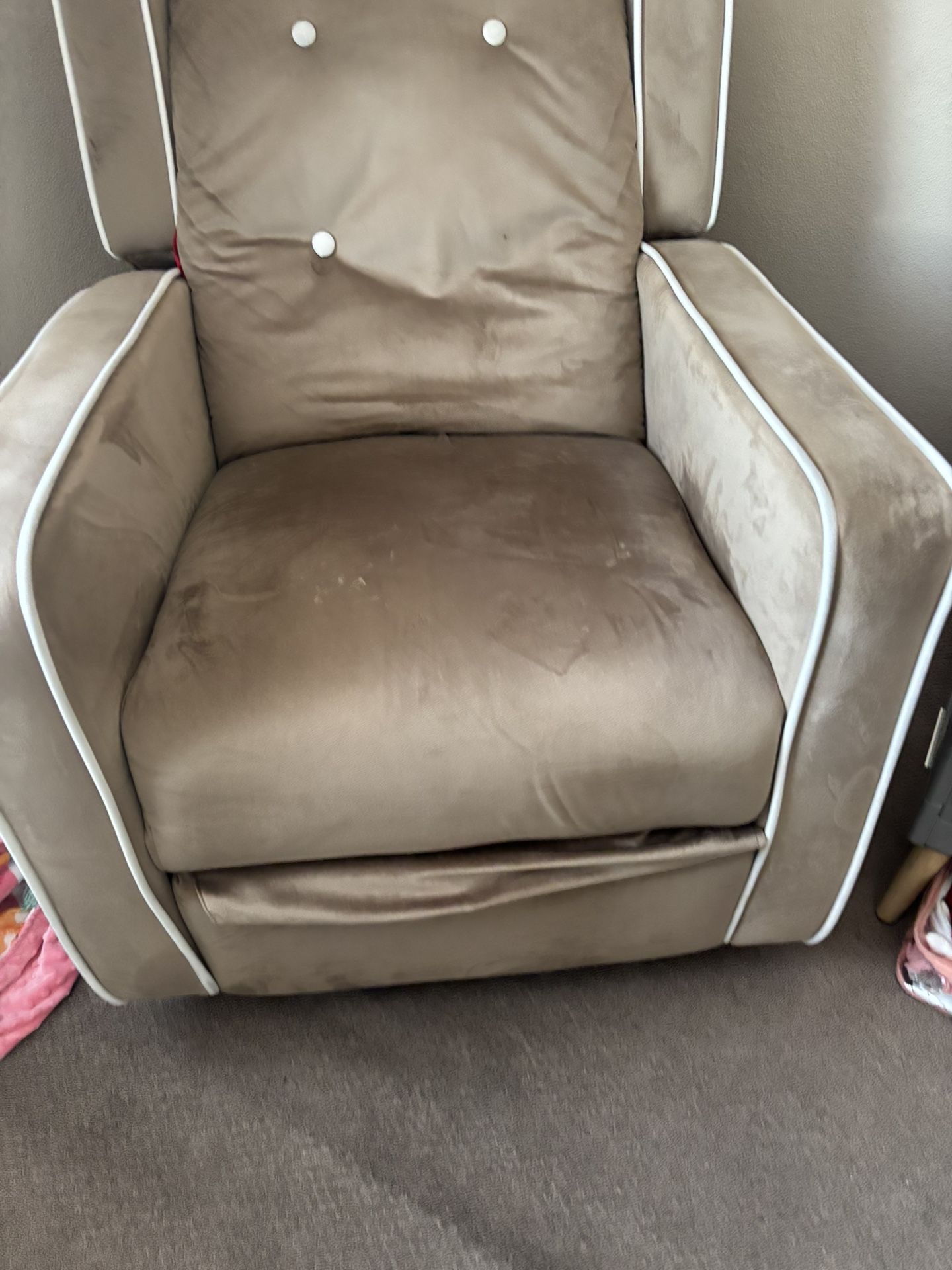 Rocking Chair(Nursery Glider)