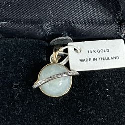 Vintage 14k Gold Pendant