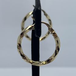 10K Gold Fancy Earrings. New