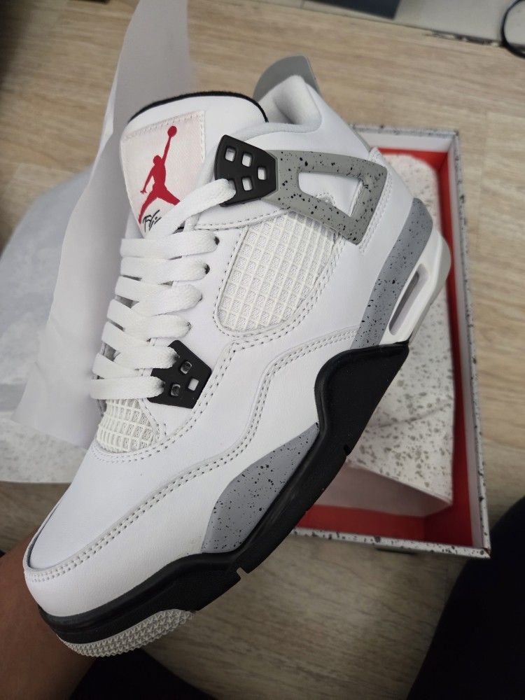 Air Jordan 4 White Cement