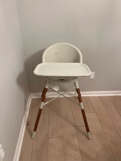 Skip and hop high chair