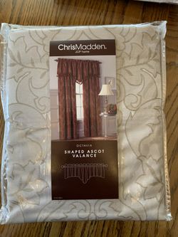 Beautiful Scalloped Valance With Tassles 80” Wide x 24” Long. #5307