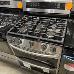 LG DOUBLE OVEN STOVE NEW SCRATCH AND DENT 