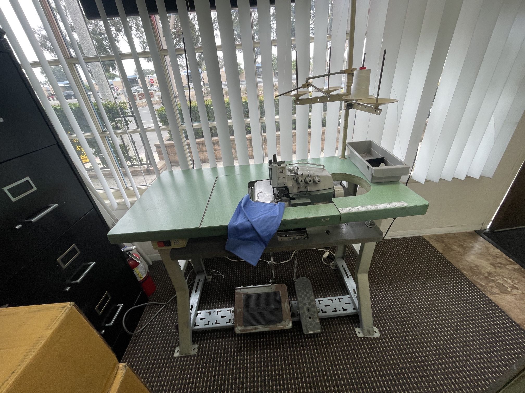 Pegasus Sewing Machine 