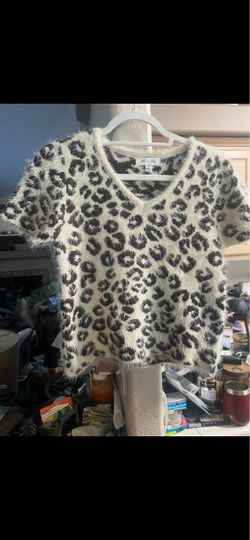 She + Sky Leopard Print Fuzzy Knit Top