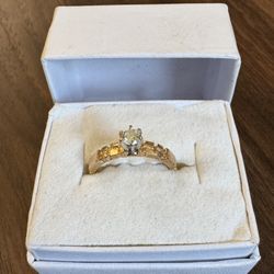 14 Carat Gold Diamond Ring 