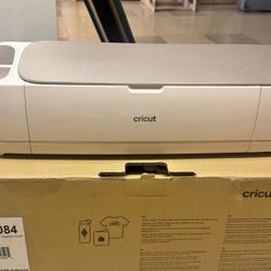Cricut Explorer 4 And Cricut Mini Heat Press 