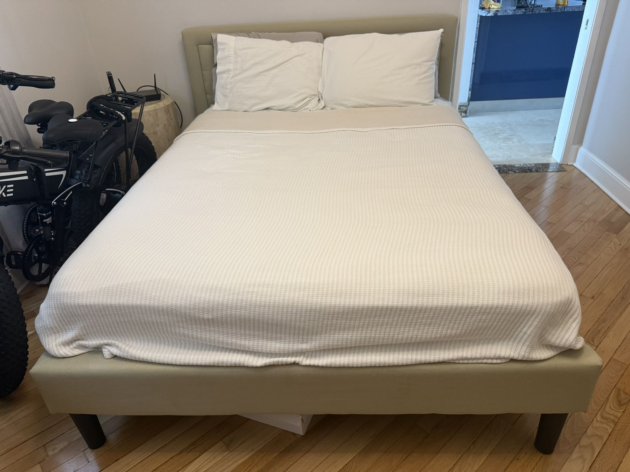 Full Size Bed Frame No Mattress Or Box Spring